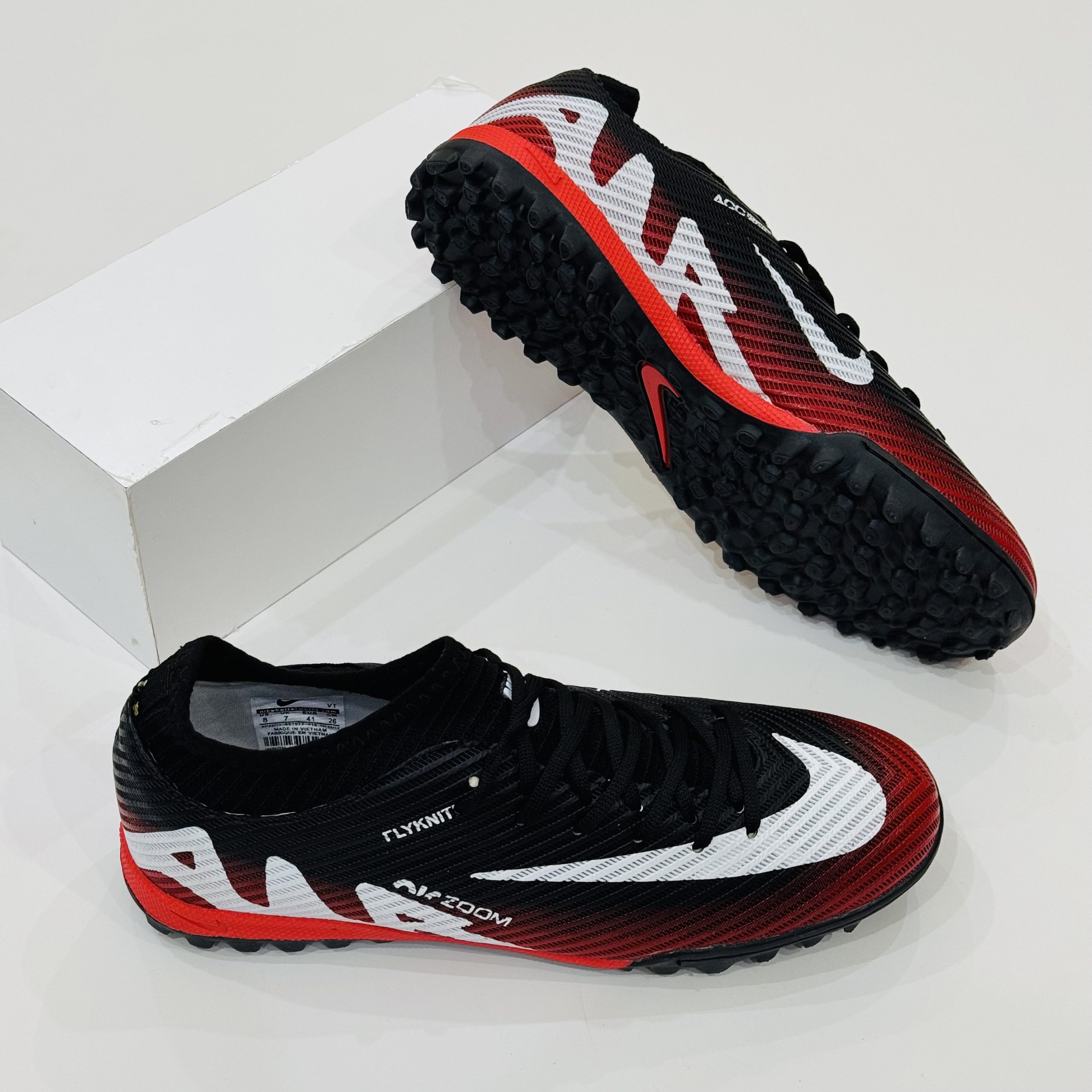 کفش استوک ریز نايك مشکی قرمز (كيفيت ويتنام)